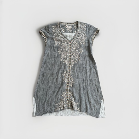 Johnny Was Embroidered V Neck Short Sleeve Tunic Top Cotton Gauze Grey Size S - Picture 1 of 7